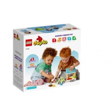 LEGO DUPLO Town family house on wheels